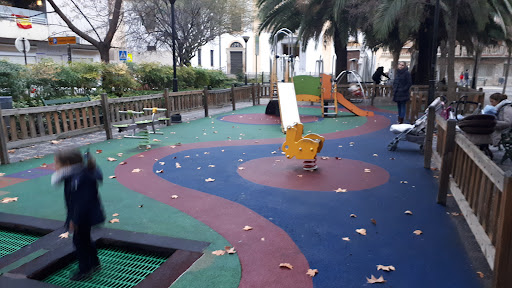 Parque infantil al aire libre — LIFESTYLE en Granada