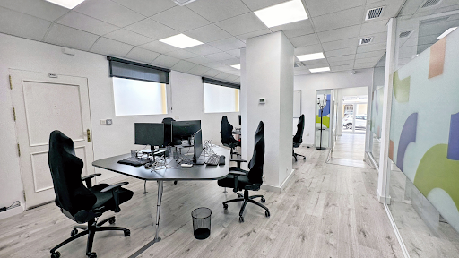 Coworking Granada | OnProjects Hub — LIFESTYLE en Granada