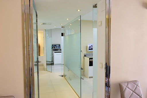 Clínica Dental Jesús López Martínez — SALUD en Granada